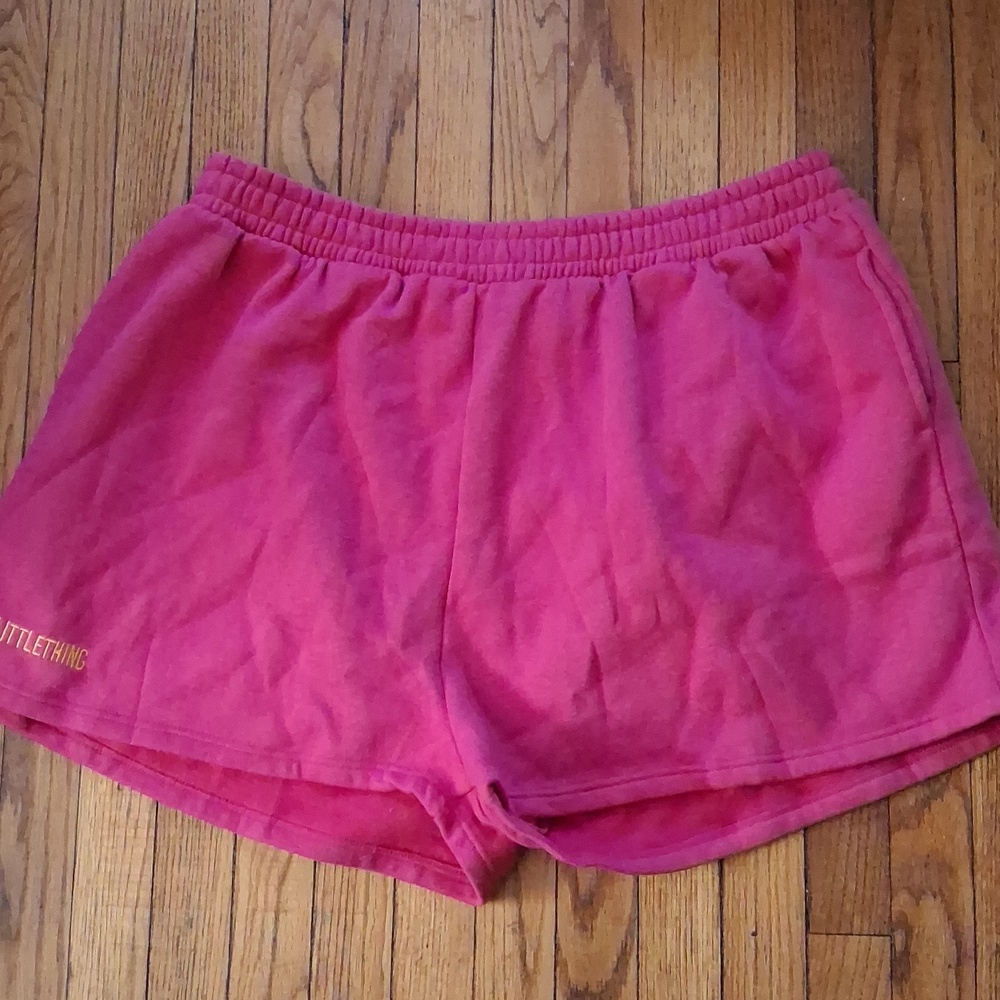 Prettylittlething Plus Hot - Pink Plus Size Sweat Shorts. Size 20. NWT
